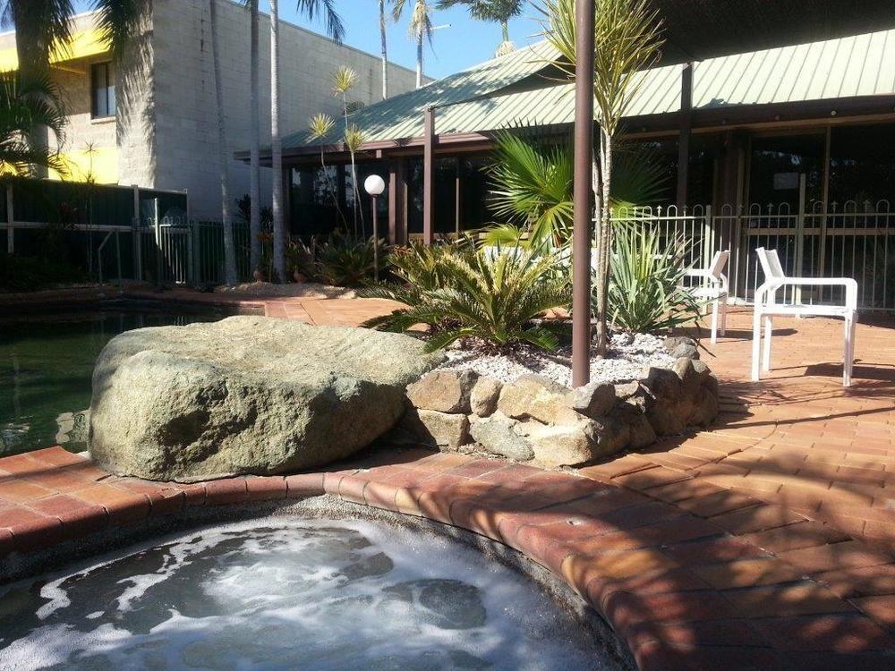 Glenmore Palms Motel Rockhampton Exteriör bild